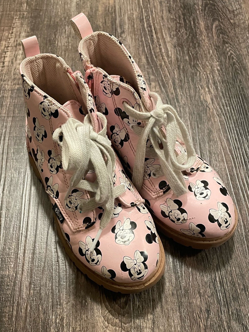 Minnie Mouse Boots 11